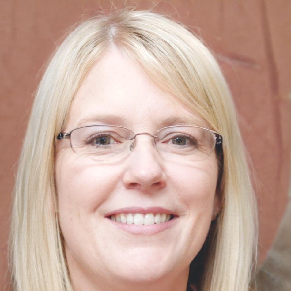 Retrato profesional de Esperanza Vallespí